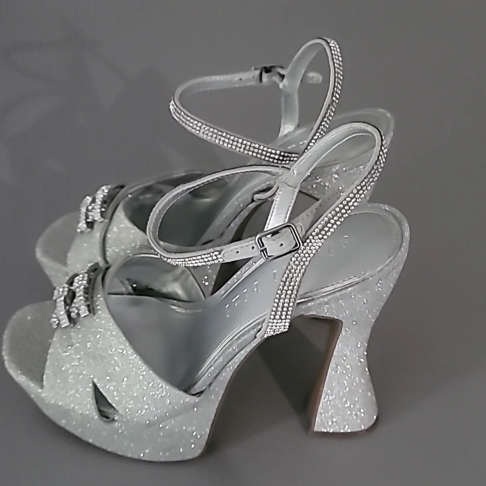 Gianni Bini Dempsey Glitter Rhinestone Bow Platform Sandals Size 9M - Picture 8 of 15
